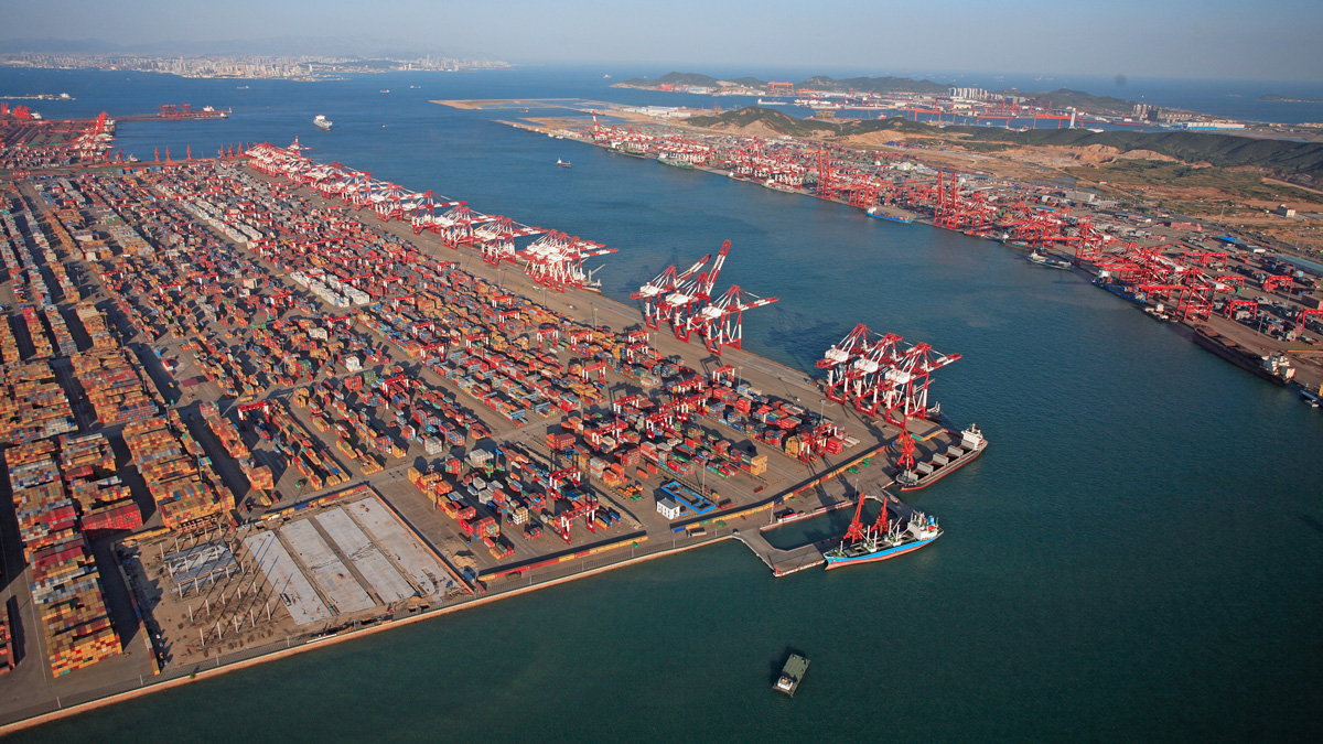 port in China where cargo is unloaded